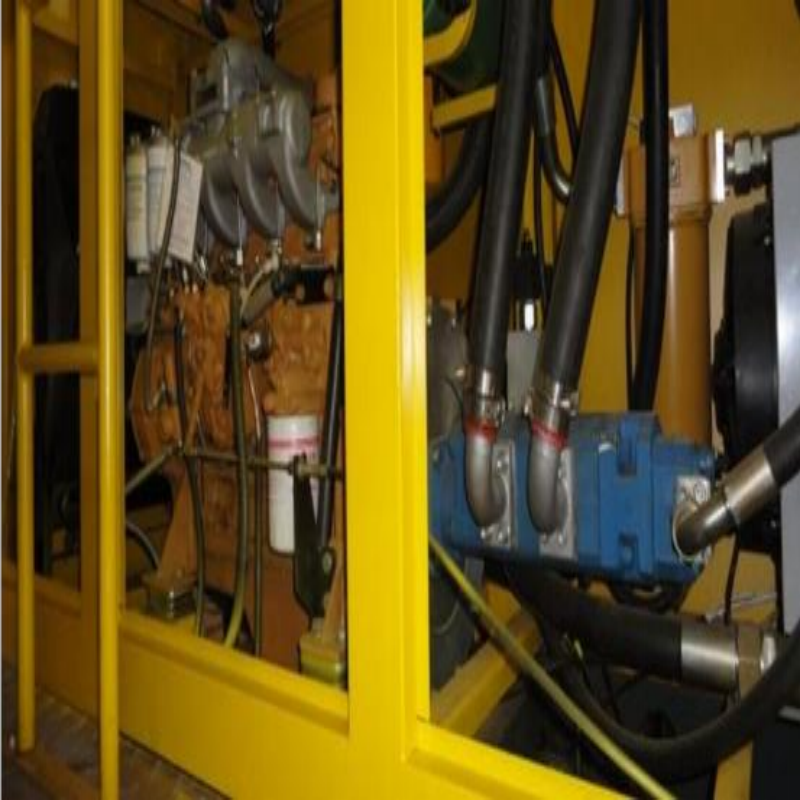 SRO-9600TFC Intelligente micro-oppervlaktafelmachine voor aanhangwagentype, asfaltverzegelingsmachine voor asfaltwegonderhoud